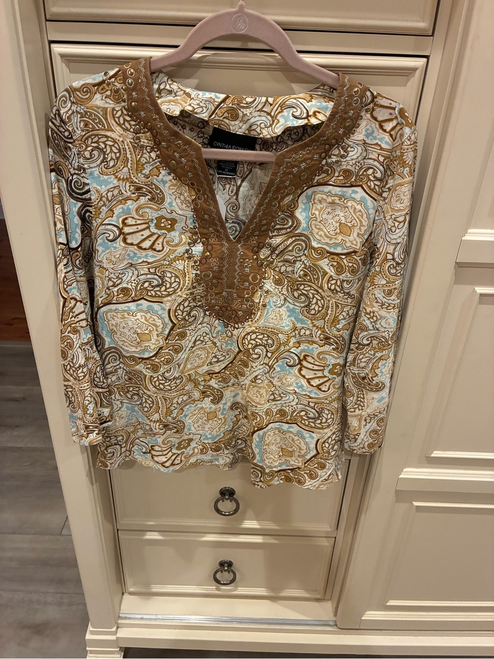 Cynthia Rowley White, Brown & Light Blue Paisley Embellished Tunic